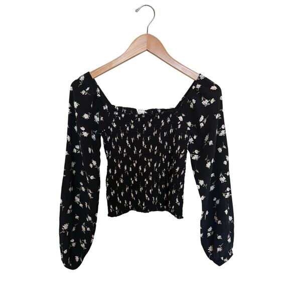 American Eagle Smocked Square Neck Blouse Top Women’s Size XS Black Floral Boho - Picture 4 of 9